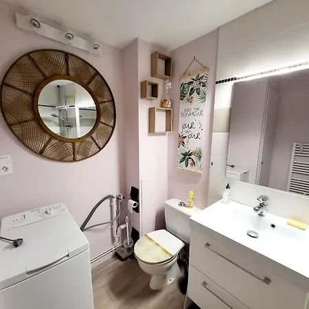 Moderne Au Centre-ville, 150m Plage, Wifi, Confort Ideal Pour Familles - Fr-1-92-876 Apartmán *