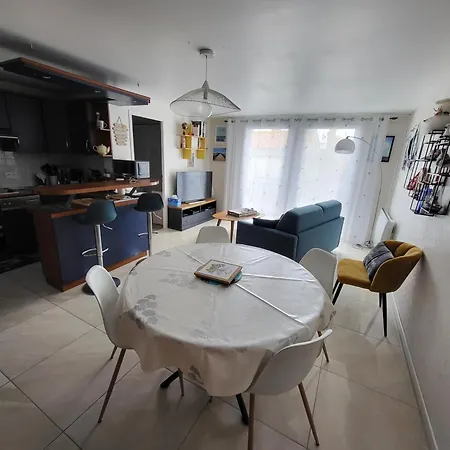Moderne Au Centre-ville, 150m Plage, Wifi, Confort Ideal Pour Familles - Fr-1-92-876 Apartmán